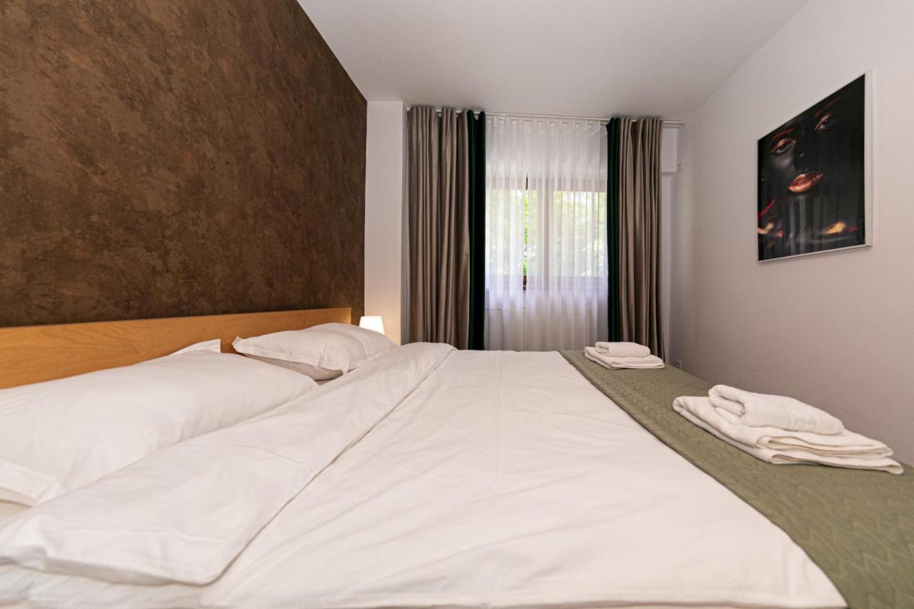 One Bedroom Near Floreasca Park *