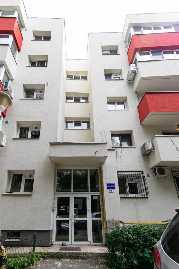 One Bedroom Near Floreasca Park Apartment *